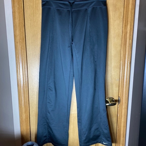Nike Pants - nike fit dry pants​​​